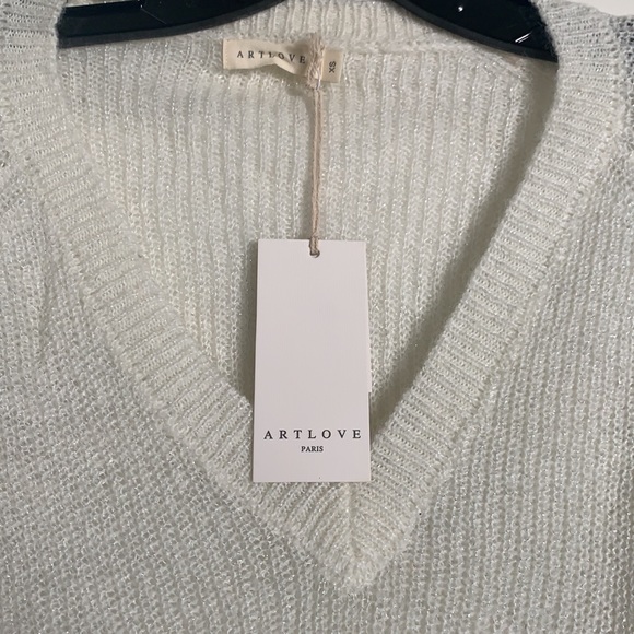 ArtLove Paris V Neck Sweater - Picture 2 of 5